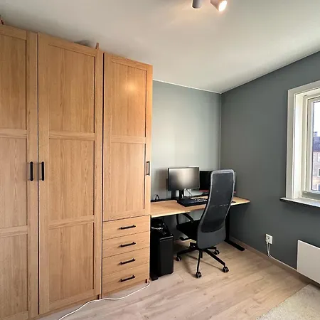 Leilighet Cozy And Spacious At Hasle